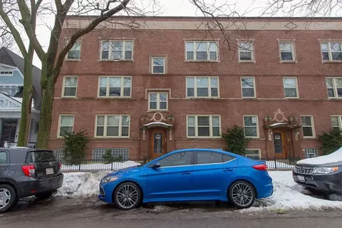 1355 W Winona St #1, Chicago, IL 60640