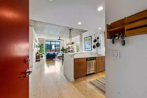 288 3rd St #404, Oakland, CA 94607