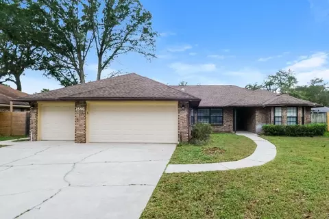 1590 Rain Bird Ct, Jacksonville, FL 32225