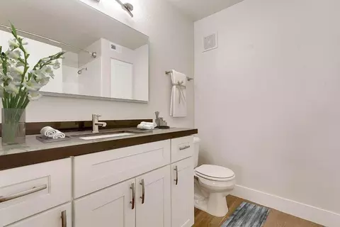 9405 S Eastern Ave, Paradise, NV 89123