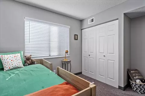 14107 E Kansas Pl, Aurora, CO 80012
