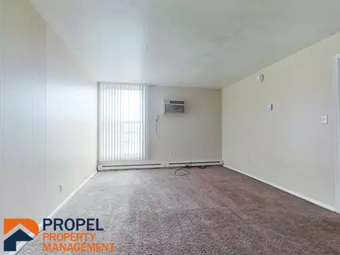 33402 Michigan Ave, Wayne, MI 48184 photo 3