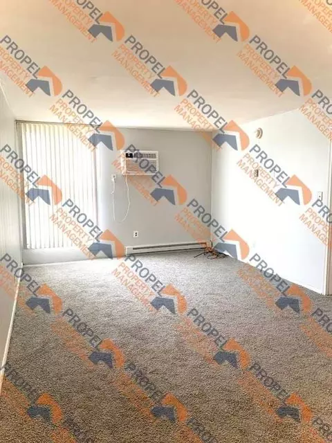 33402 Michigan Ave, Wayne, MI 48184 photo 2