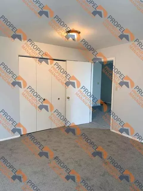 33402 Michigan Ave, Wayne, MI 48184 photo 5