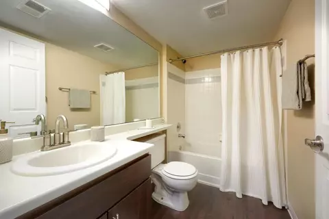 6857 S Homestead Pkwy, Centennial, CO 80112
