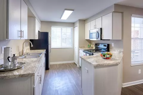 6857 S Homestead Pkwy, Centennial, CO 80112