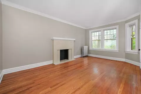 820 Reba Pl #3S, Evanston, IL 60202