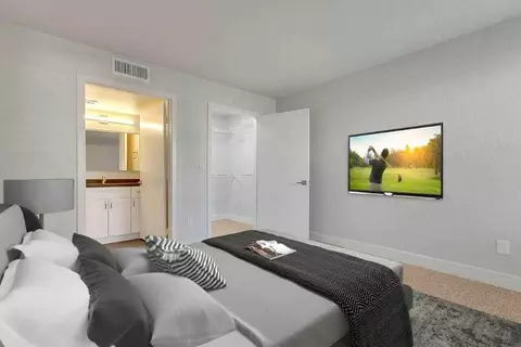 1349 W Horizon Ridge Pkwy, Henderson, NV 89012