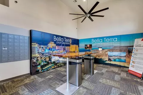 1349 W Horizon Ridge Pkwy, Henderson, NV 89012