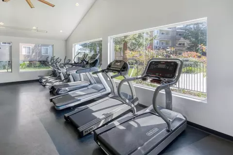 862 Campus Dr, Daly City, CA 94015