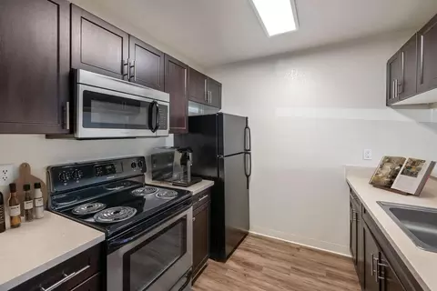 862 Campus Dr, Daly City, CA 94015