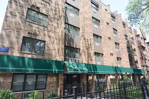 660 W Wrightwood Ave #414, Chicago, IL 60614