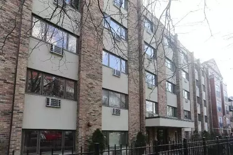 625 W Wrightwood Ave #422, Chicago, IL 60614