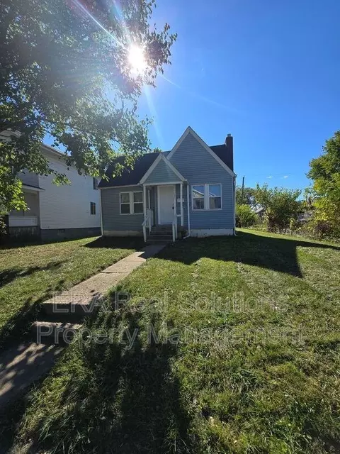 1251 E 23rd Ave, Columbus, OH 43211