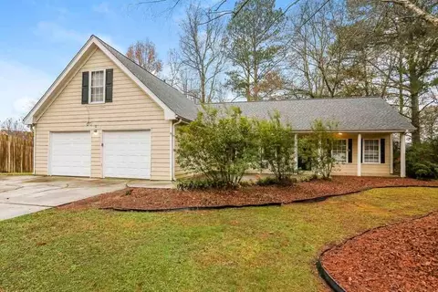 3535 Garden Walk Ln, Loganville, GA 30052
