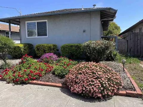 1656 150th Ave, Ashland, CA 94578