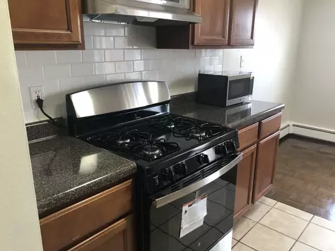 147 Main St #5A, Ridgefield Park, NJ 07660