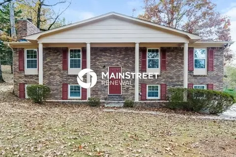 104 Oak Forest Dr, Birmingham, AL 35217