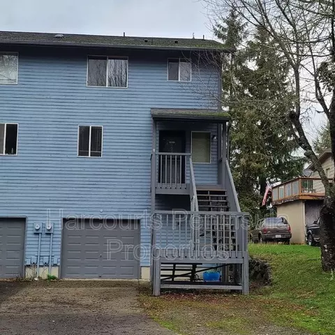 199 Smith St, Port Orchard, WA 98366