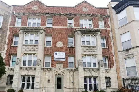 4735 N Beacon St #109, Chicago, IL 60640