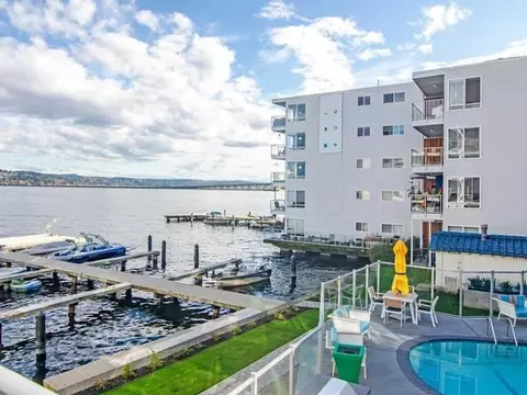 538 Lakeside Ave S, Seattle, WA 98144