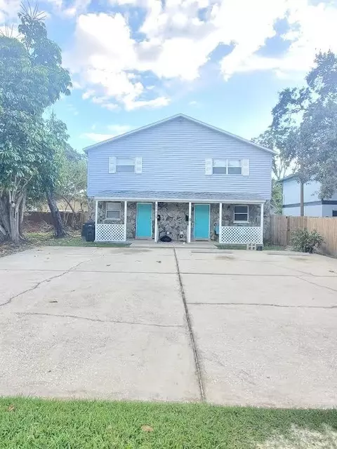 2702 62nd Ave N #B, Saint Petersburg, FL 33702