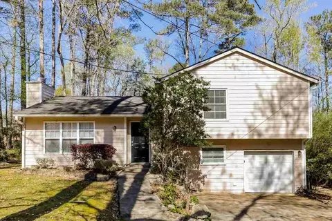 6761 Timbers East Dr, Lithonia, GA 30058