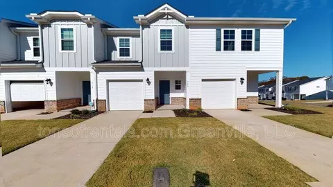 908 Yarn Way, Greer, SC 29651