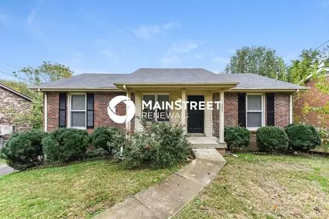 209 Township Dr, Hendersonville, TN 37075