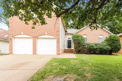 1004 Blue Mountain Ln, Nashville, TN 37013