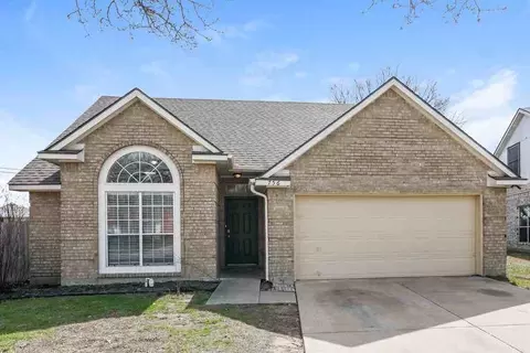 756 Rockett Ln, Cedar Hill, TX 75104