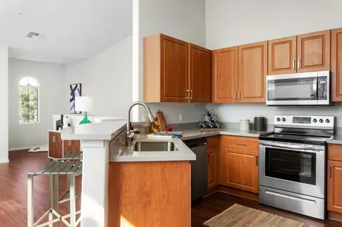 647 W Baseline Rd, Tempe, AZ 85283