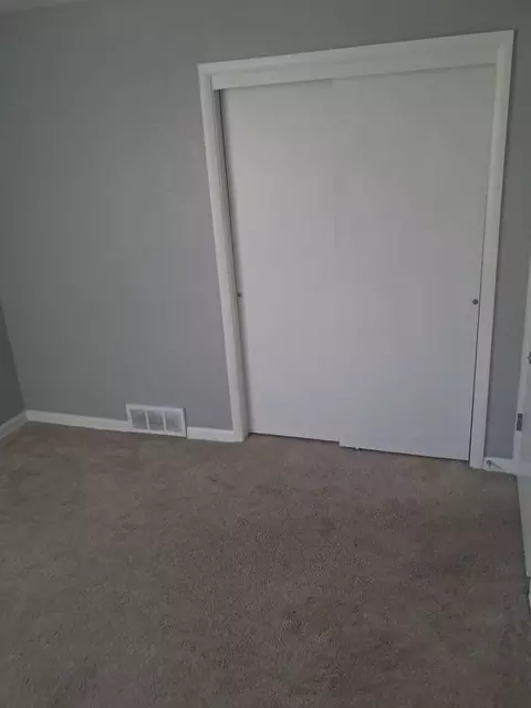 7900 W Potomac Ave, Milwaukee, WI 53222
