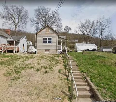 138 1st St, Addyston, OH 45001