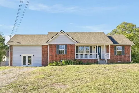 1011 Norwood Ct, Smyrna, TN 37167