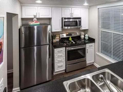 1600 Nantucket Cir, Santa Clara, CA 95054