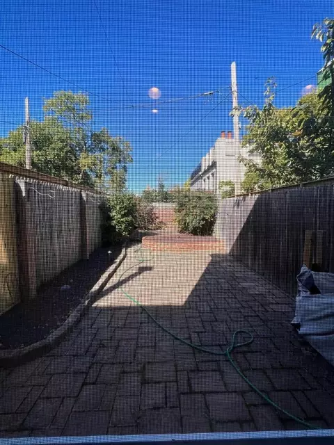 332 E Street SE, Washington, DC 20003 photo 13