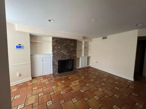332 E Street SE, Washington, DC 20003 photo 2