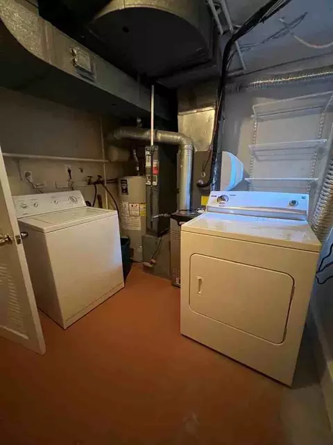 332 E Street SE, Washington, DC 20003 photo 6