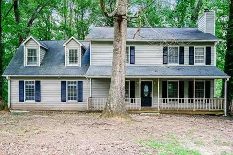 240 Brookclear Ln, Fayetteville, GA 30215