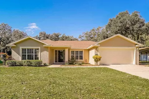 35221 W Griffin Dr, Fruitland Park, FL 34731