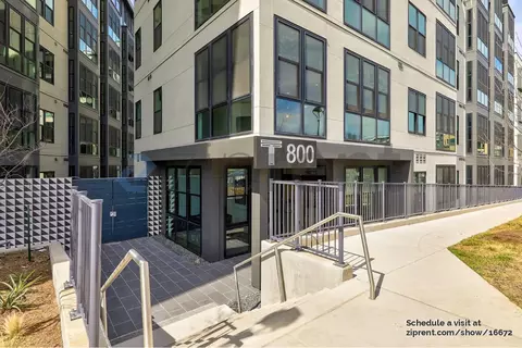 800 Embassy Dr #235, Austin, TX 78702
