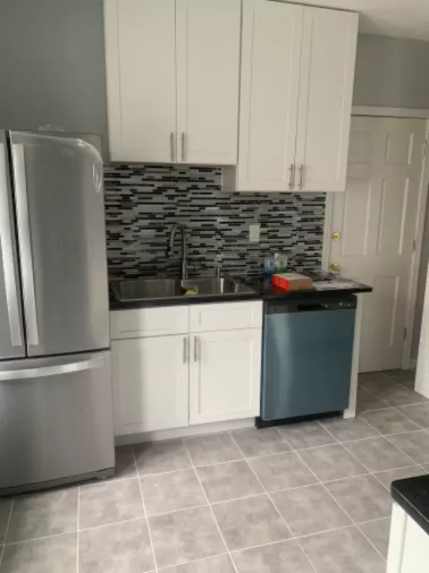 13717 Caine Ave #UPPER, Cleveland, OH 44105