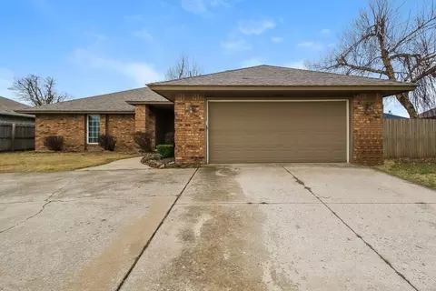 8117 Turtle Dove Dr, Oklahoma City, OK 73132