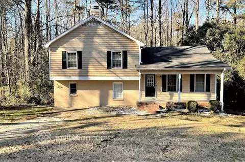 1747 Vertex Dr, Snellville, GA 30078