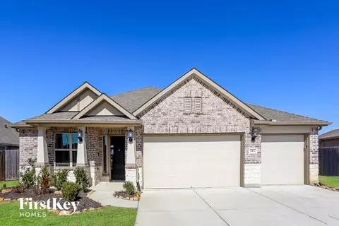 3307 Keeling Ln, Mont Belvieu, TX 77523