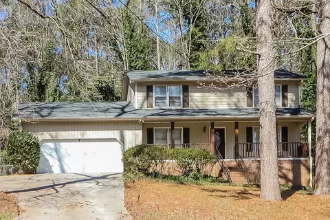 3656 Chestnut Lake Ct, Jonesboro, GA 30236