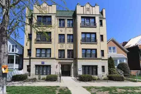 4737 N Hermitage Ave #207, Chicago, IL 60640