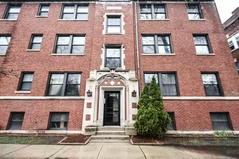 1031 Dempster St #3E, Evanston, IL 60201