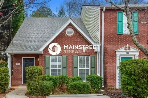 5811 Strathmoor Manor Cir, Lithonia, GA 30058